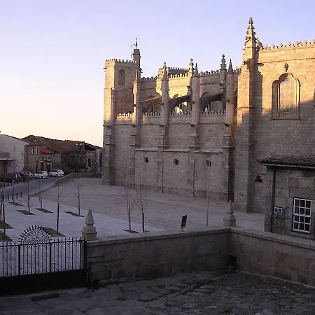 Alojamento de Turismo Rural Solar De Alarcao *